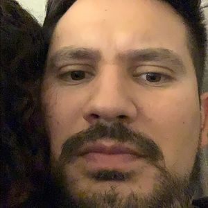 Meet your Posher, Ernesto